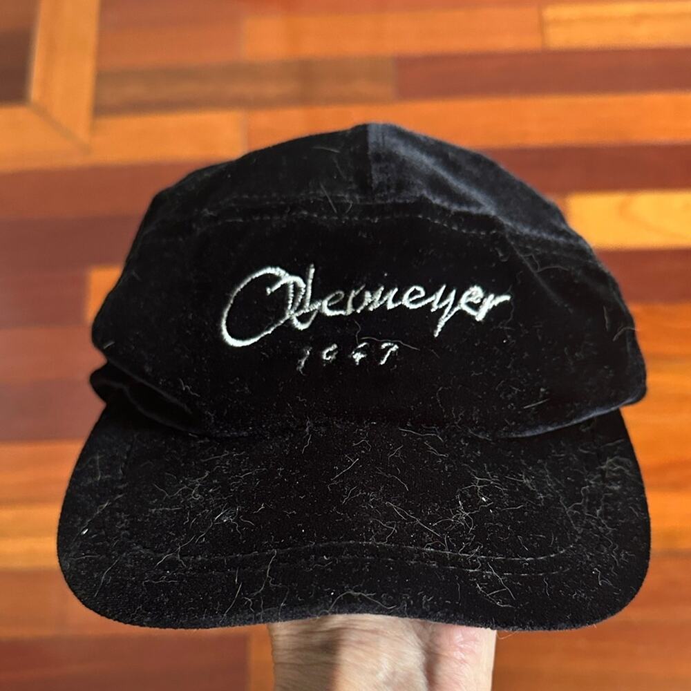Obermeyer Vintage Logo Black Velvet Baseball Cap Hat Women’s Large XL 1947 USA